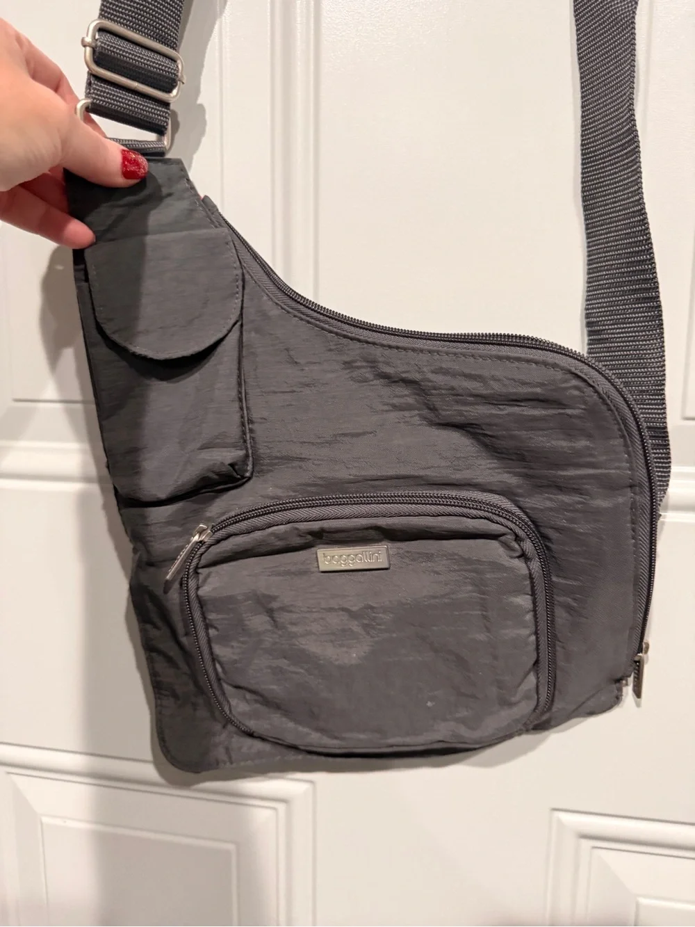 Baggallini Charcoal Gray Crossbody Sling Bag
